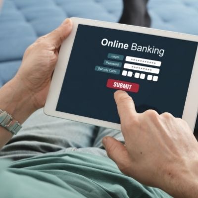 Man doing online banking